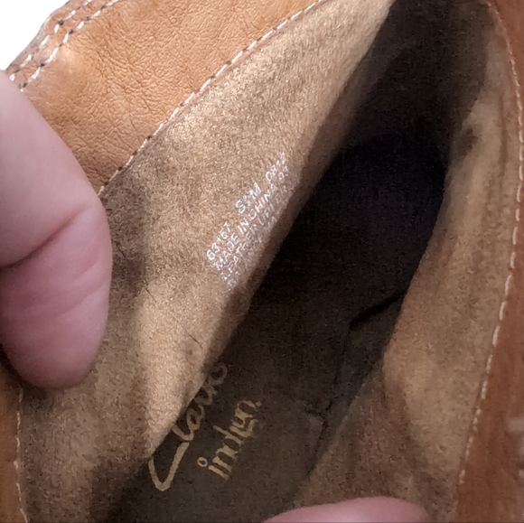 Clarks Ankle Boots Artisan Black Leather Western Style Heel Booties 8.5 - Picture 5 of 7